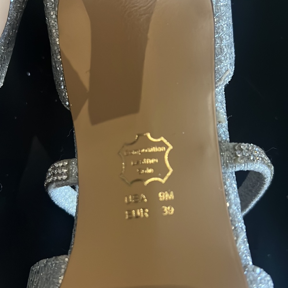 NEW NINA SILVER SHIMMER BRYSTOL D'ORSAY DRESS PUMP SIZE 9 - Picture 13 of 15